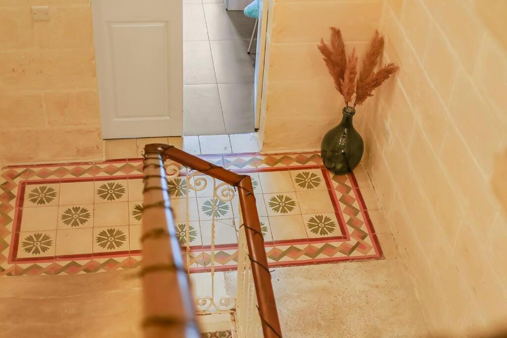 Sliema Unique 4 Bedroom Townhouse Off The Beach 외부 사진
